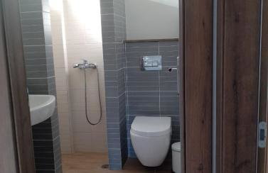 Climbers' Nest 'with sea and rock views and private pool' - Photo 15