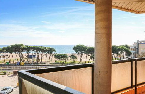 Cozy Apartment In Malgrat De Mar - Foto 5