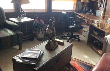 Chalet on Private Alderbrook Lake - Foto 14