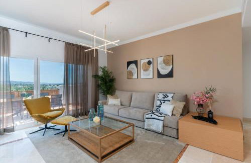 Sea View Penthouse - Magical Resort in the Heart of the Golf Paradise - Paraíso Pueblo, Benahavís - Photo 2