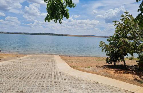Casa de alto padrao na beira do lago Corumba IV - Foto 13
