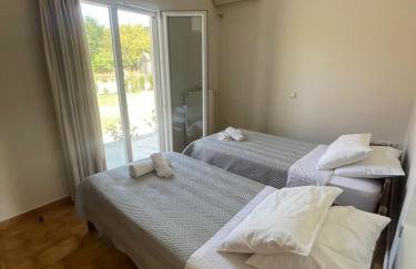 Aspasias Traditional Studio - Foto 16