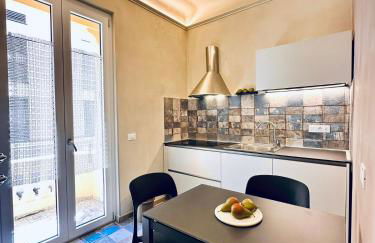 Hostdomus - Smeraldo Suite - Seafront apartment - BIKE ROOM - Foto 1