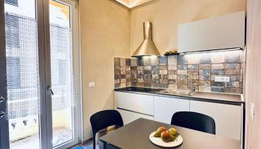 Hostdomus - Smeraldo Suite - Seafront apartment - BIKE ROOM - Foto 1