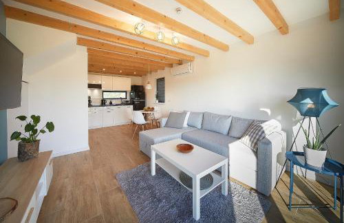 Marine house-Nowoczesna stodoła nad morzem,duży ogród,prywatny hot tub - Foto 3