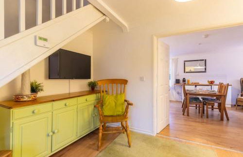 NEW! 2BR House in Leamington Spa by Clarendon Stays , Ideal for Professionals, Free Parking, WiFi, Smart TV! - Foto 12