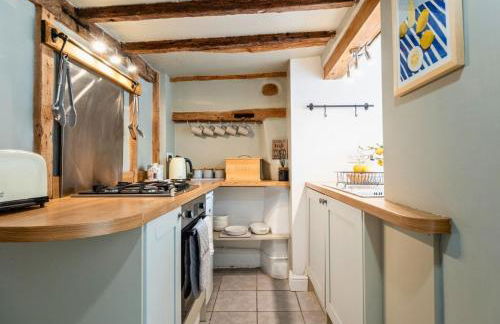 Poppy Cottage - Cosy 2 Bedroom, Perfect for Family! - Photo 76