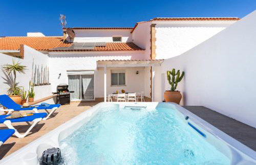 Casa Naranja - Heated pool - Foto 57