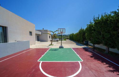 Nostra Terra Villa, 2-acre Secluded Nature Escape with Heated Pool, By ThinkVilla - Photo 29