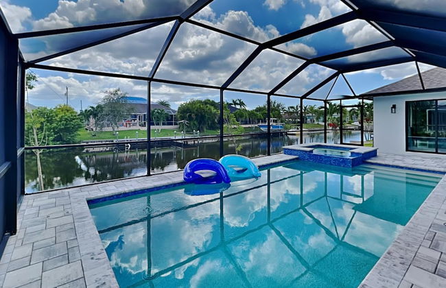 Calm Waters - Photo 1