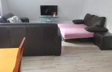 Zwei Etagen Wohnung im Grünen - Foto 12