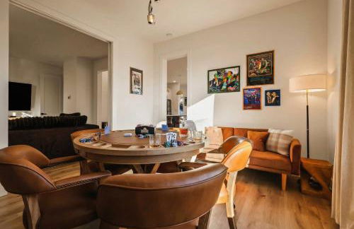 Hot Tub Poker Pool Table & Rooftop City MLS View - Foto 19