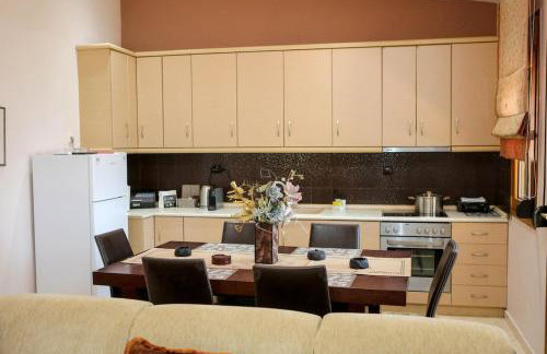 Village House - Photo 30