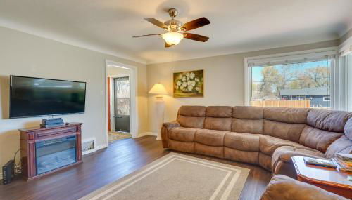 Pueblo House by Riverwalk, 2 Miles to Fairgrounds! - Foto 5