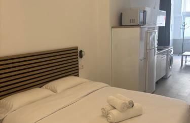 PISO ESTUPENDO a 3 min de la ESTACION DE TREN AVE y BUS - Photo 15