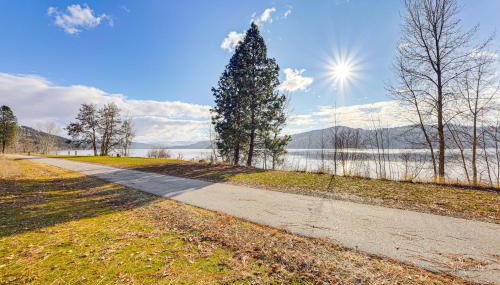 Walk to Marina Harrison Cabin with Lake View! - Foto 2