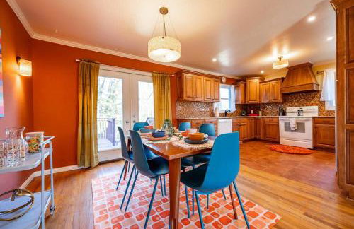 10mins to IUB: 4bd - Karaoke - Pickleball - Foto 29