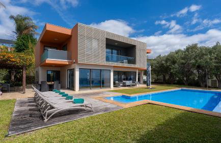 Villa Vitoria - by LovelyStay - Foto 32