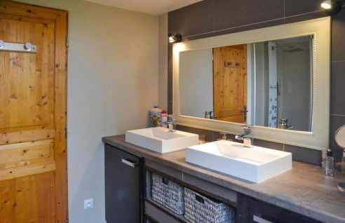 3 Bedroom Amazing Home In Villetelle - Foto 18