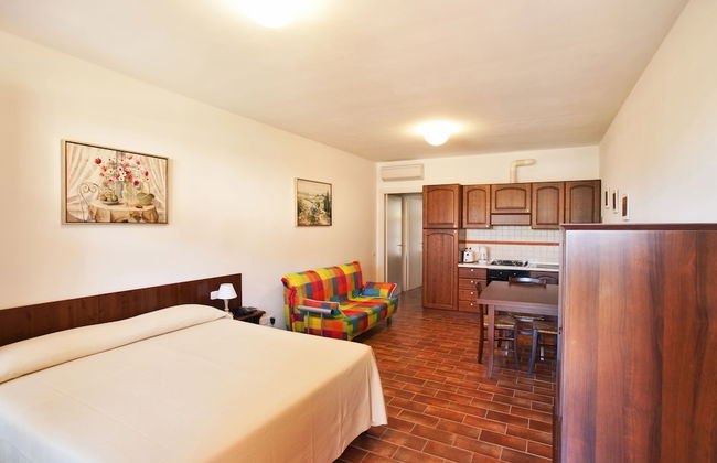 Borgo Etrusco S.p.A. - Photo 11