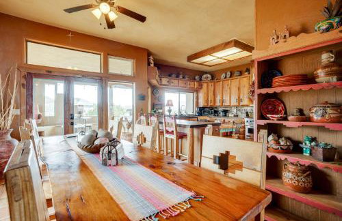 Mtn-View Adobe Home with Large Deck Near Prescott! - Foto 10