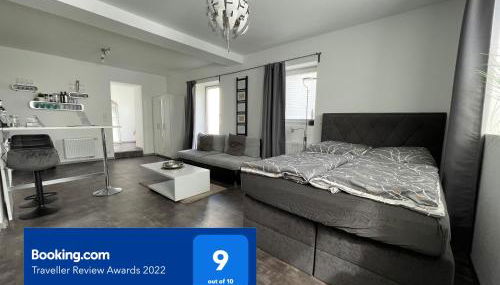 W1 - Kontaktloser 24h CHECK IN, W-LAN, Netflix, Parkplatz, Küche, Boxspring-Bett - Foto 4