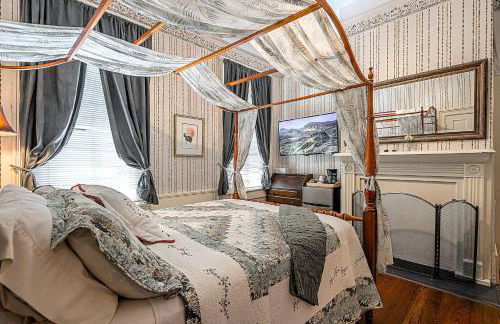 Camellia Room with Private Bathroom in a Victorian house - Foto 1