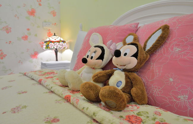 White Cotton Candy B&B - Photo 15