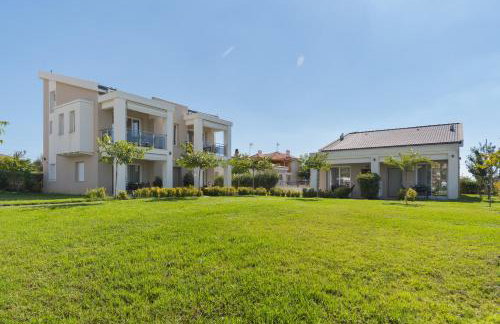 Bianco Mare Studios-Apartments - Photo 1