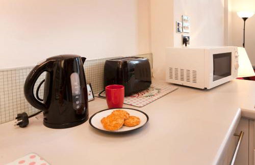 Lace Market Apartments - City Centre - 4 Beds Apartment with 2 Bathrooms and full Kitchen in George Street - close to Victoria Centre Shopping Centre - Parking for Cars & Vans from Five Pounds a Day - Sunday 1pm Check-out - Foto 30