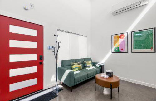 Quantum Tiny Loft at East End Revitalized - Foto 4