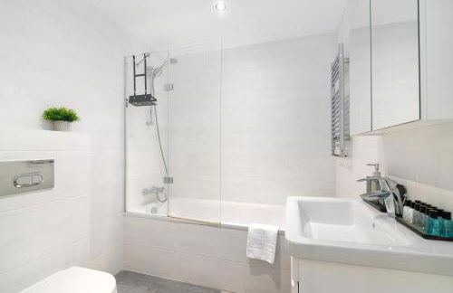 2 Bedroom, 2 Bathroom Apartment with Roof Terrace in Hoxton Shoreditch - Foto 22