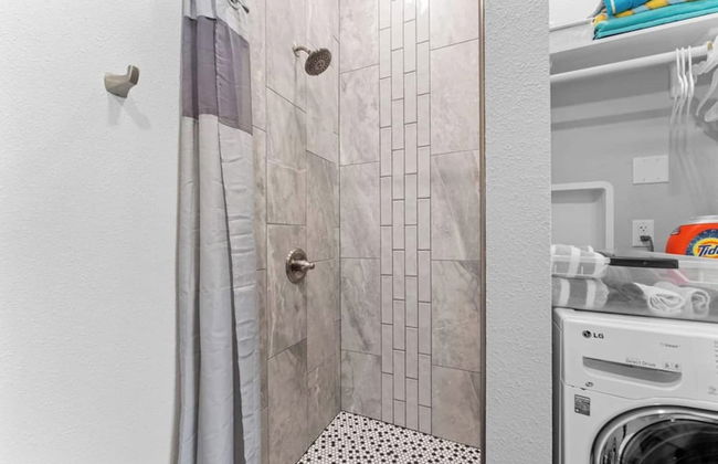 Romantic Lake Haven - Couples' Cabin - Foto 16