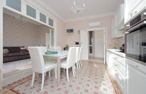 Interno 5 elegante residenza per 10 pax vicina a Colosseo e Santa Maria Maggiore - Foto 43