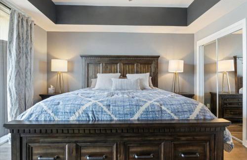 Modern Decor, Views, Grill, Workstation, Boat + 2 PWC Slips & Resort-Style Amenities - Foto 27