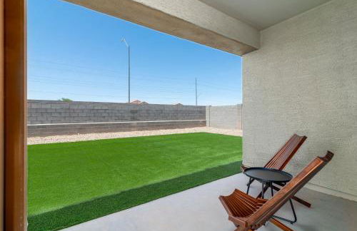 Spacious Family Oasis ~ PoolTable ~ Backyard ~ Pkg - Foto 27