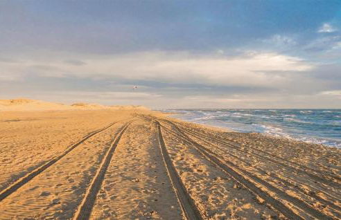 Nice Apartment In Le Sambuc With Wifi - Foto 33