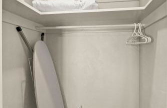 Renovated Stay, Parking, Near DT & Airport - Foto 24