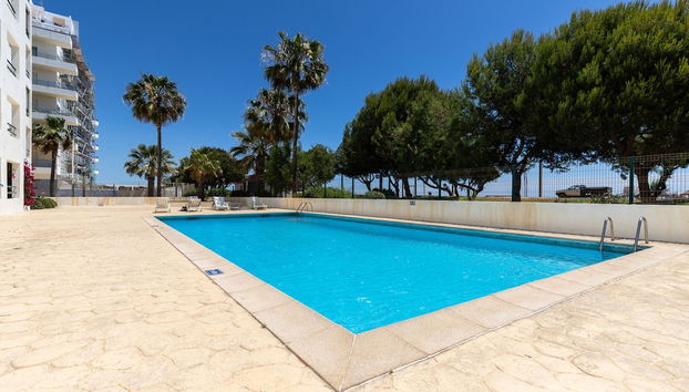 Quarteira First Line Front Beach Pool Flat View - Foto 3, Habitación