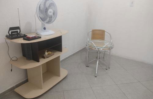 Casa - primeiro andar- perto do Centro de Convenções e Classic Hall - Foto 14