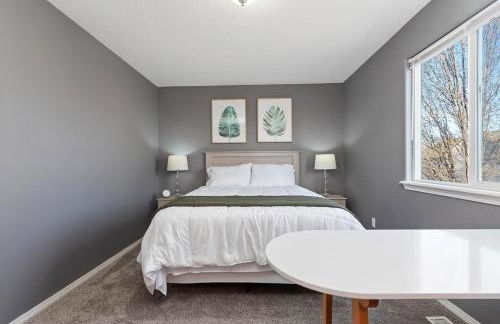 Urban Escape Steps to Downtown - Photo 20