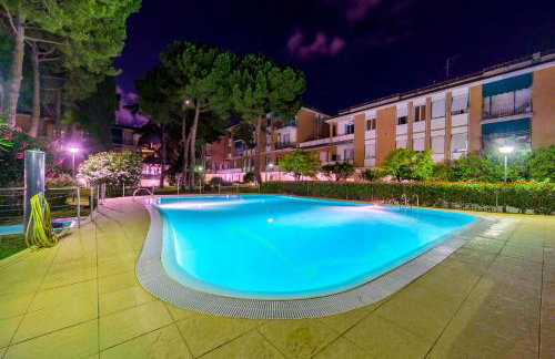 NEW Splash Lusso Con Piscine a 2 Passi Dal Mare - Foto 6