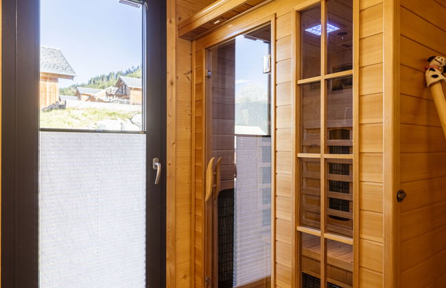Attractive Chalet With Infrared Sauna - Photo 10