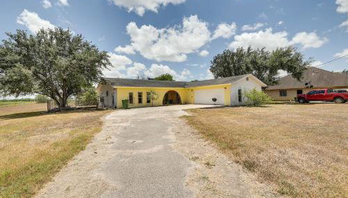 Screened Porch Remote Harlingen House! - Foto 3