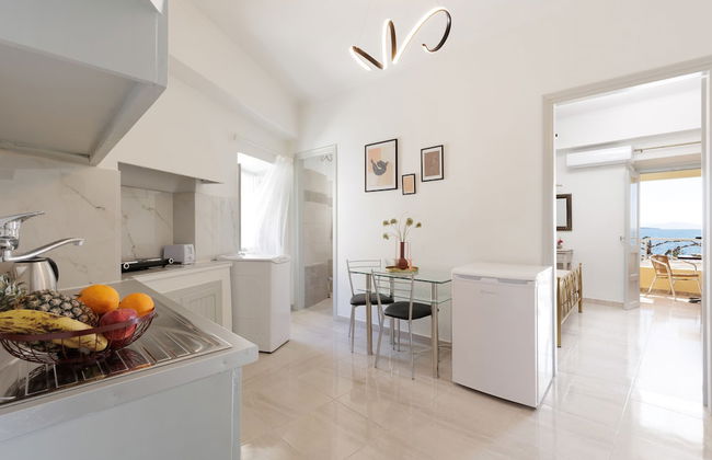 Salt and Sun Apartments by Konnect, Kaminaki Beach - Foto 21