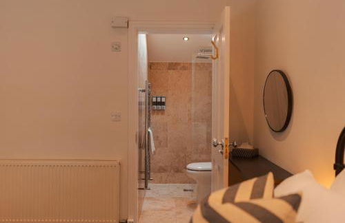 Bridge Apartment - Photo 10