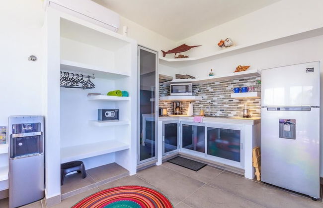 Casitas de Paloma 3rd Floor Studio by Skyrun - Photo 8