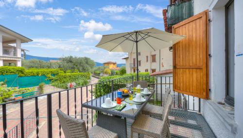 Al Peverì - private parking & near lake - Happy Rentals - Foto 2