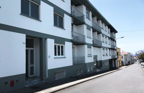 Alojamento Encantador no Centro de Ponta Delgada - Photo 5