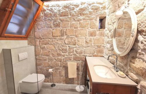 D HOUSE authentic Zlarin house, relaxing courtyard and terrace - Photo 41